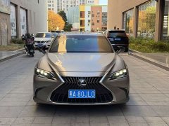 Lexus ES 2022 300h Premium Edition - ფოტო 2
