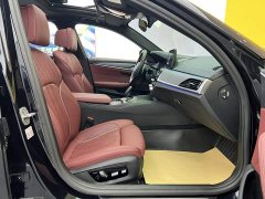 BMW 5 Series 530Li Luxury M Sport Package - ფოტო 17