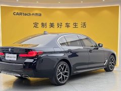 BMW 5 Series 530Li Luxury M Sport Package - ფოტო 4