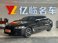 BMW 5 Series 530Li Luxury M Sport Package - ფოტო 1