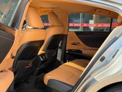 Lexus ES 2021 300h Excellence - ფოტო 5