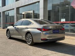 Lexus ES 2021 300h Excellence - ფოტო 9