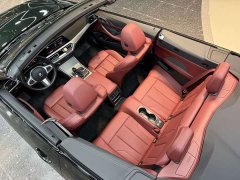 BMW 4 Series 425i Convertible M Sport Night Edition - ფოტო 9