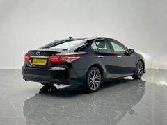 Toyota Camry 2021 2.5G Luxury - ფოტო 6