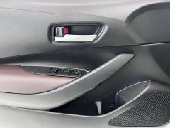 Toyota Corolla 2023 1.8L CVT Luxury - ფოტო 10