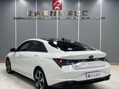 Hyundai Elantra 1.5L CVT Luxury - ფოტო 10