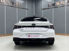 Hyundai Elantra 1.5L CVT Luxury - ფოტო 11