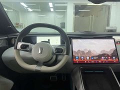 Avatr 11 2022 Long Range Dual Motor Luxury 5-Seater - ფოტო 18