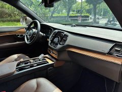 Volvo XC90 B6 Inscription 7-Seater - ფოტო 19