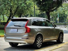 Volvo XC90 B6 Inscription 7-Seater - ფოტო 2
