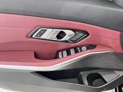 BMW 3 Series 320Li M Sport Package - ფოტო 8