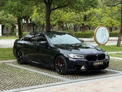 BMW 5 Series (Imported) 540i Elegance M Sport Package - ფოტო 3
