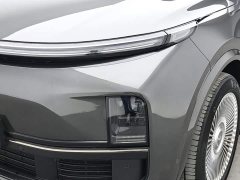 Li Auto L8 Max - ფოტო 16