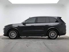 Li Auto L8 Max - ფოტო 6