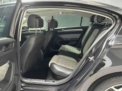 Volkswagen Magotan 2 Million Units Commemorative Edition 330TSI DSG Leading Version - ფოტო 12