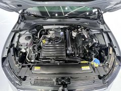 Volkswagen Golf 280TSI DSG R-Line Lite - ფოტო 20