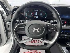 Hyundai Elantra 1.5L CVT Luxury - ფოტო 10