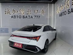 Hyundai Elantra 1.5L CVT Luxury - ფოტო 4