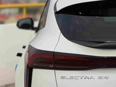Buick E4 GS - ფოტო 11