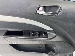 Kia Yipao 2021 1.4L CVT Fun Sunroof Edition - ფოტო 8