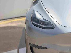 Tesla Model Y Standard Range RWD - ფოტო 9
