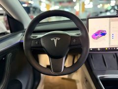 Tesla Model Y Rear-Wheel Drive - ფოტო 4