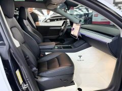 Tesla Model Y Rear-Wheel Drive - ფოტო 7
