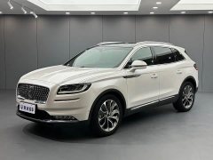 Lincoln Explorer 2.0T AWD Elite - ფოტო 1
