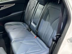Lincoln Explorer 2.0T AWD Elite - ფოტო 16