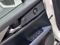 Lincoln Explorer 2.0T AWD Elite - ფოტო 8