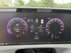 Volkswagen Tiguan L PRO 330TSI FWD R-Line Premium Edition - ფოტო 4