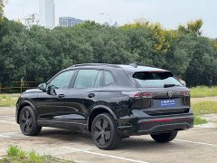 Volkswagen Tiguan L PRO 330TSI FWD R-Line Premium Edition - ფოტო 9
