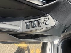 Toyota Avalon 2019 Hybrid 2.5L Luxury National VI - ფოტო 11