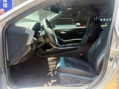 Toyota Avalon 2019 Hybrid 2.5L Luxury National VI - ფოტო 16