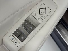 Denza BYD Denza N8L Flagship - ფოტო 17