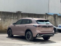 Volkswagen Tiguan L PRO 330TSI FWD Smart Leading Edition - ფოტო 7