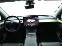 Tesla Model Y 2022 Facelift Rear-Wheel Drive - ფოტო 15