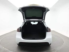 Tesla Model Y 2022 Facelift Rear-Wheel Drive - ფოტო 8