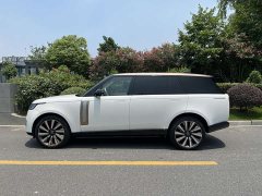 Land Rover Range Rover 3.0 L6 400PS SV Prestige Genesis Extended Wheelbase 4-Seater - ფოტო 2