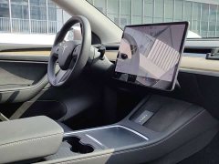 Tesla Model Y Long Range All-Wheel Drive 3D7 - ფოტო 8