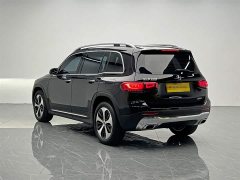 Mercedes-Benz GLB 220 Fashion Edition - ფოტო 4