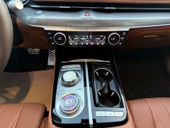 Genesis G80 2.5T RWD Luxury - ფოტო 11