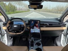 Geely Boyue L 2023 1.5TD DCT Luxury - ფოტო 6