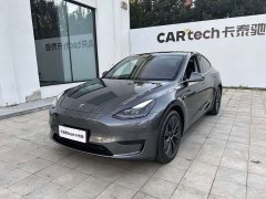 Tesla Model Y Rear-Wheel Drive - ფოტო 1