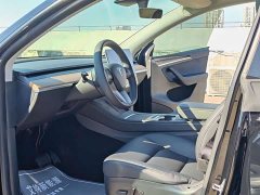 Tesla Model Y Long Range All-Wheel Drive - ფოტო 16