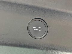 Tesla Model Y Facelift Rear-Wheel Drive - ფოტო 18