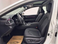 Toyota Camry 2.0G Luxury - photo 8