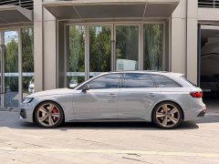 Audi RS 4 2023 RS4 Avant Dark Gold Edition - ფოტო 2