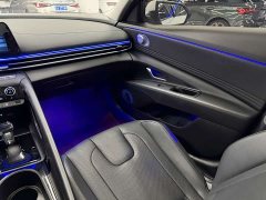 Hyundai Elantra 2023 1.5L CVT Luxury - ფოტო 11