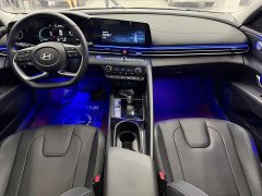 Hyundai Elantra 2023 1.5L CVT Luxury - ფოტო 12